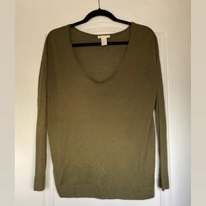 H&M Basic’s Olive green V-Neck Long Sleeve